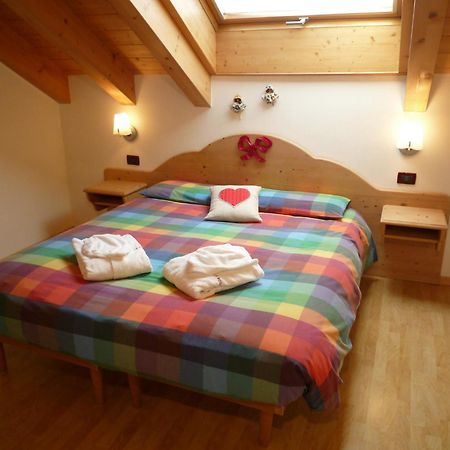 Residence Le Rose Поцца-ди-Фасса Экстерьер фото