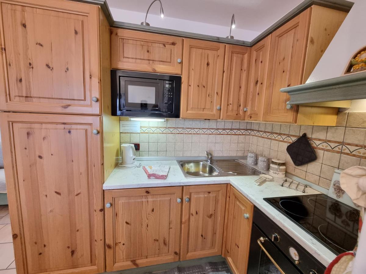 Residence Le Rose Поцца-ди-Фасса Экстерьер фото